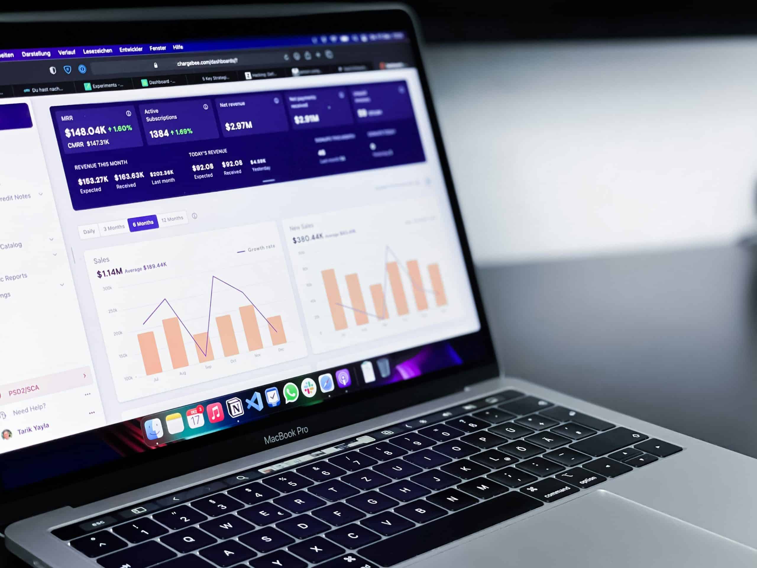 Un MIS serve à collecter, traiter, stocker et diffuser des informations stratégiques